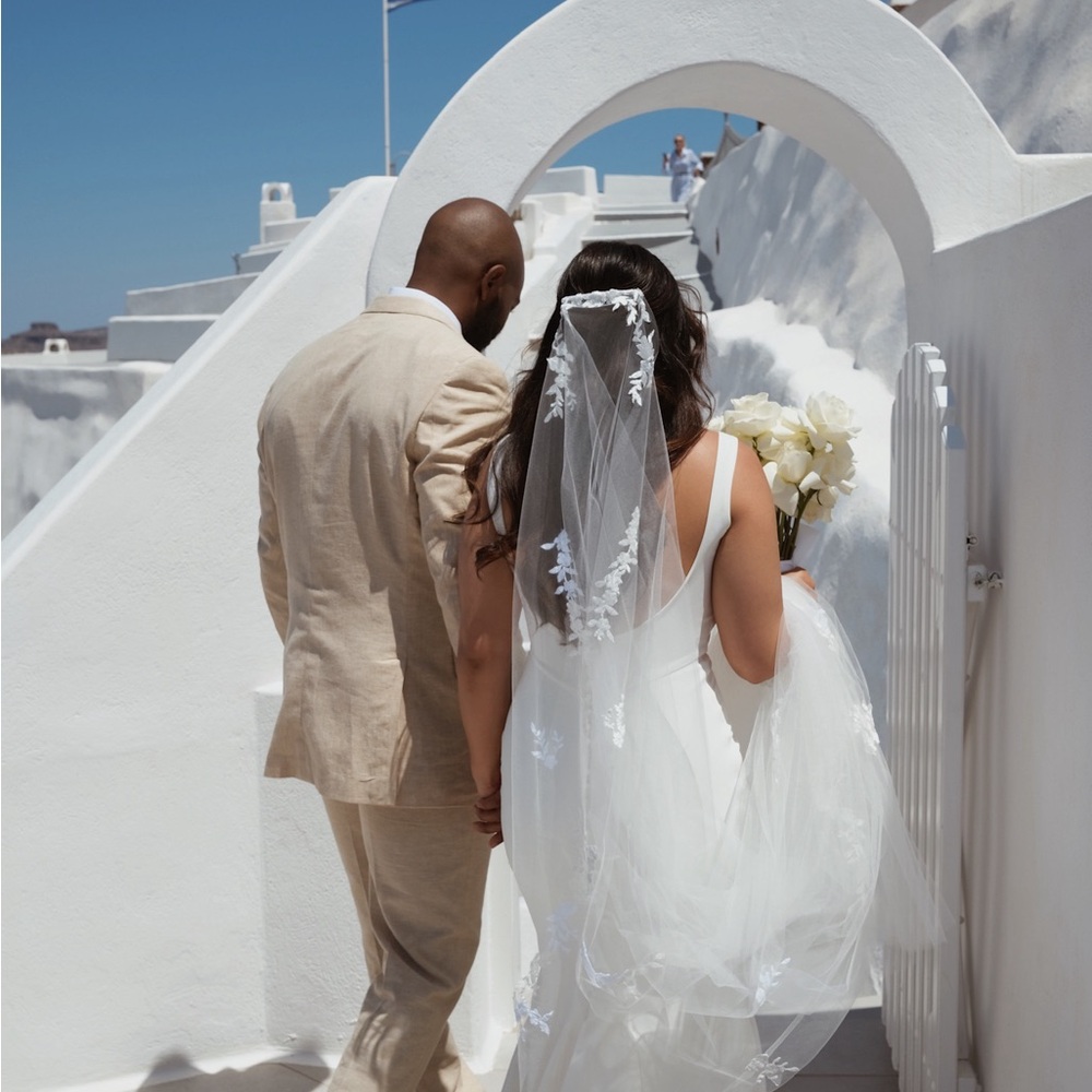 Wedding Veil - Classic & Simple